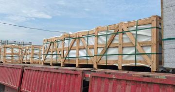 日喀则布 芝麻白花岗岩地铺石出口专车-泰国游