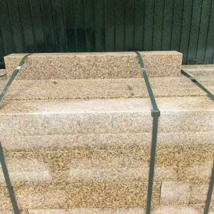 日喀则布 黄金麻花岗岩石材机切面栏杆料半成品