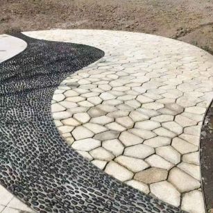 日喀则布 黄金麻冰裂纹地铺石工地铺装案例