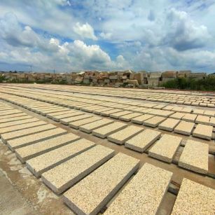 日喀则布 黄金麻荔枝面花岗岩石材地铺石防护中