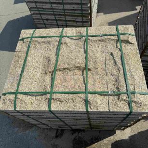 日喀则布 黄金麻花岗岩石材自然面蘑菇石成品