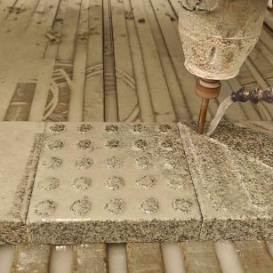 日喀则布 芝麻白花岗岩石材盲人石、盲道石、盲点石