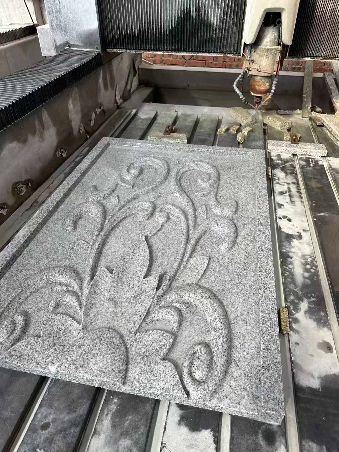 日喀则布 白麻别墅干挂雕花板