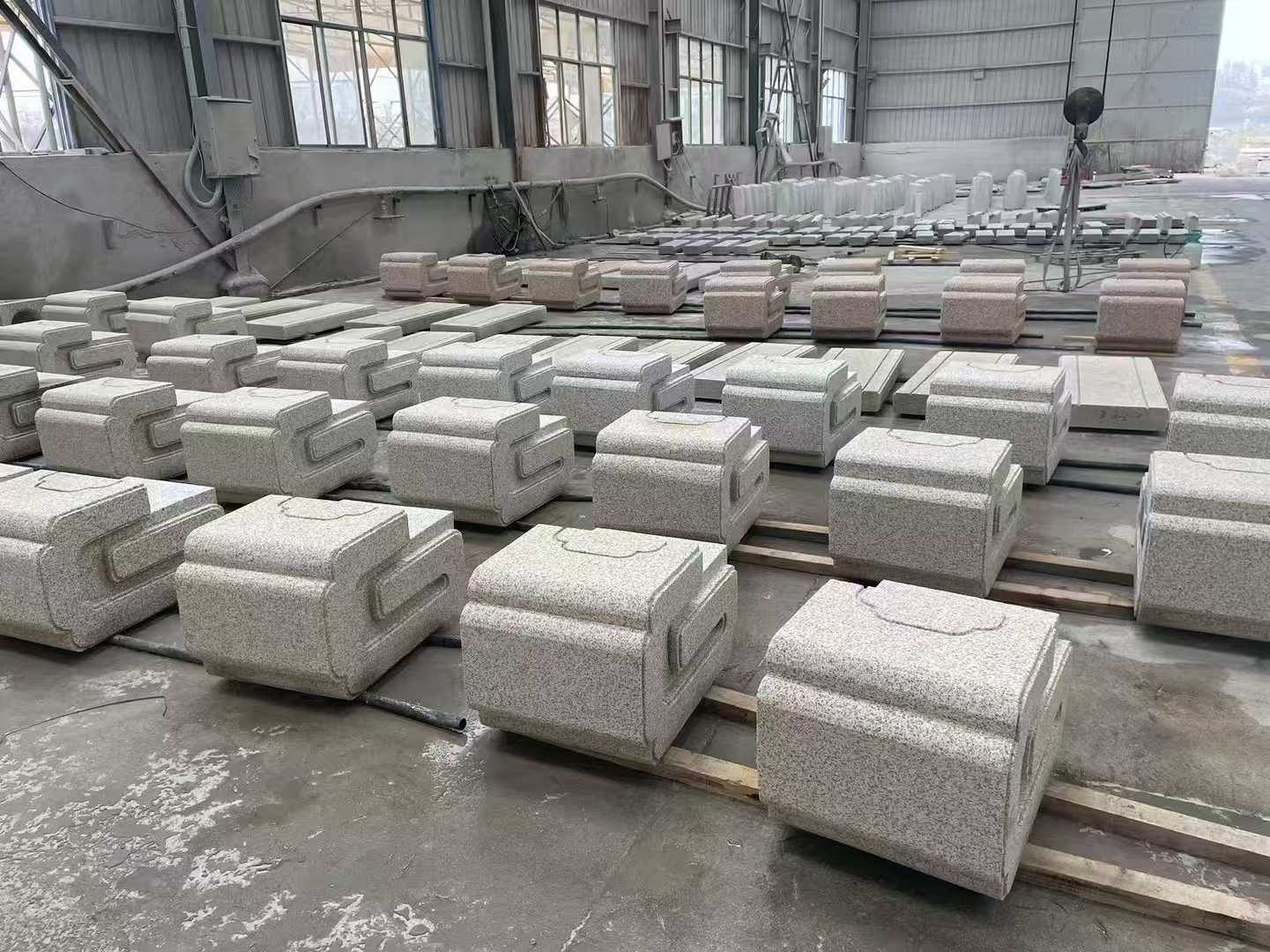 日喀则布 白麻花岗岩异形加工-石凳，坐凳