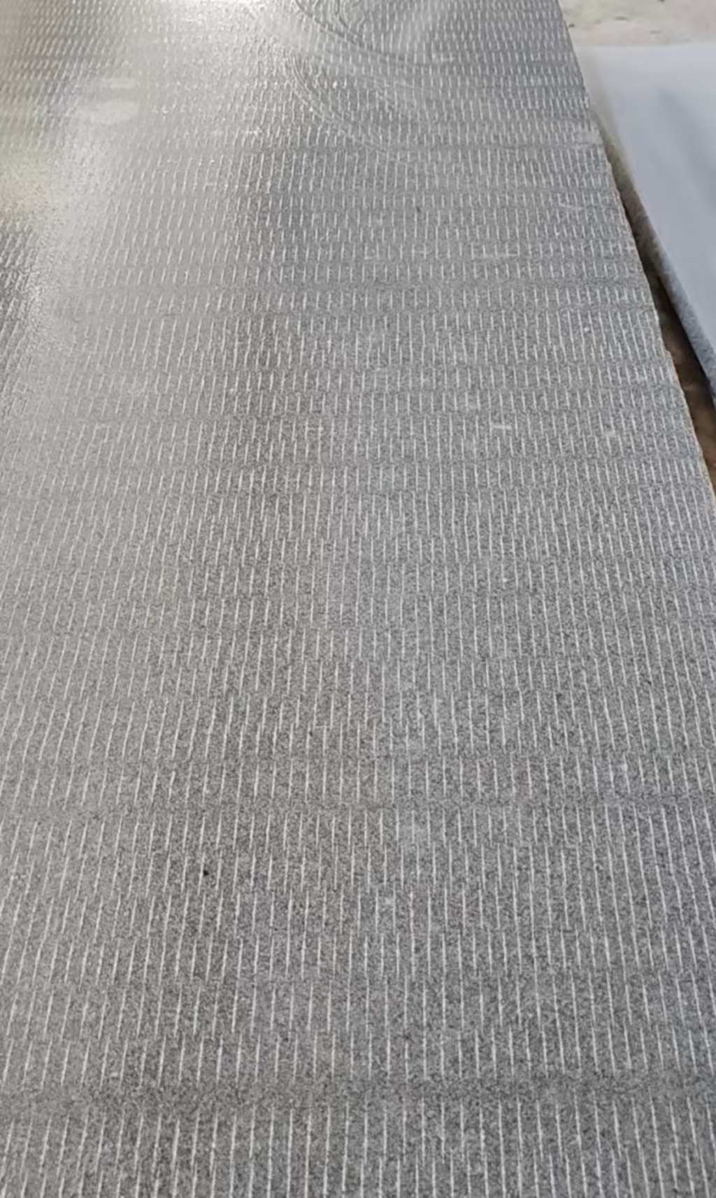 日喀则布 芝麻灰花岗岩斧剁面，刀斩面