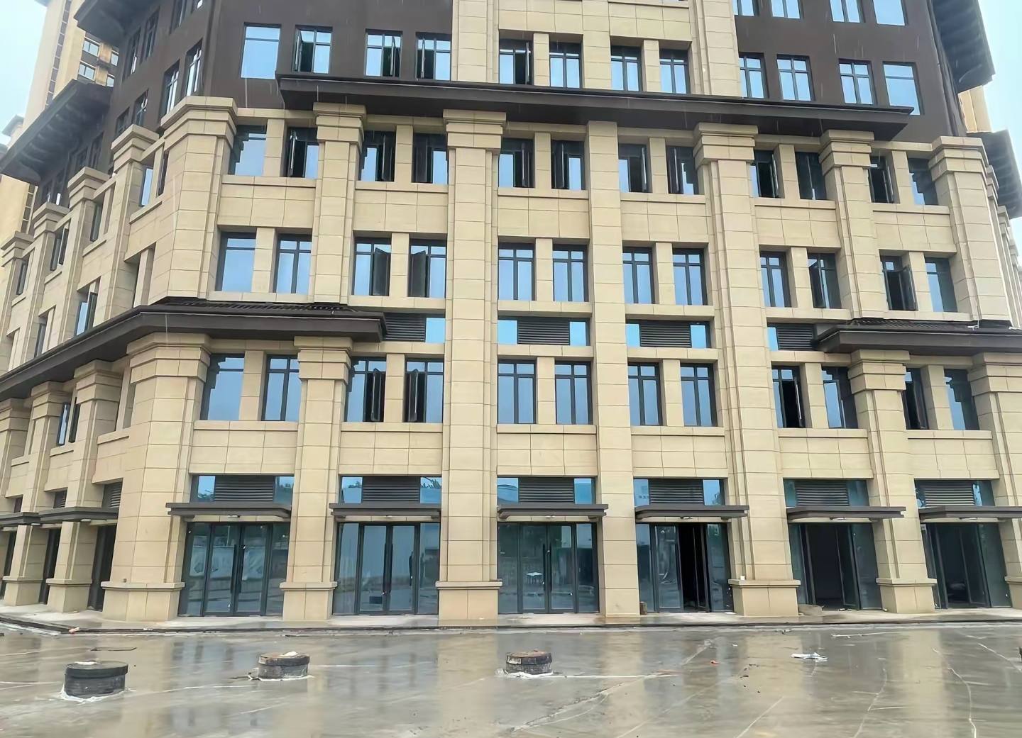 日喀则布 黄金麻花岗岩荔枝面小区外墙干挂