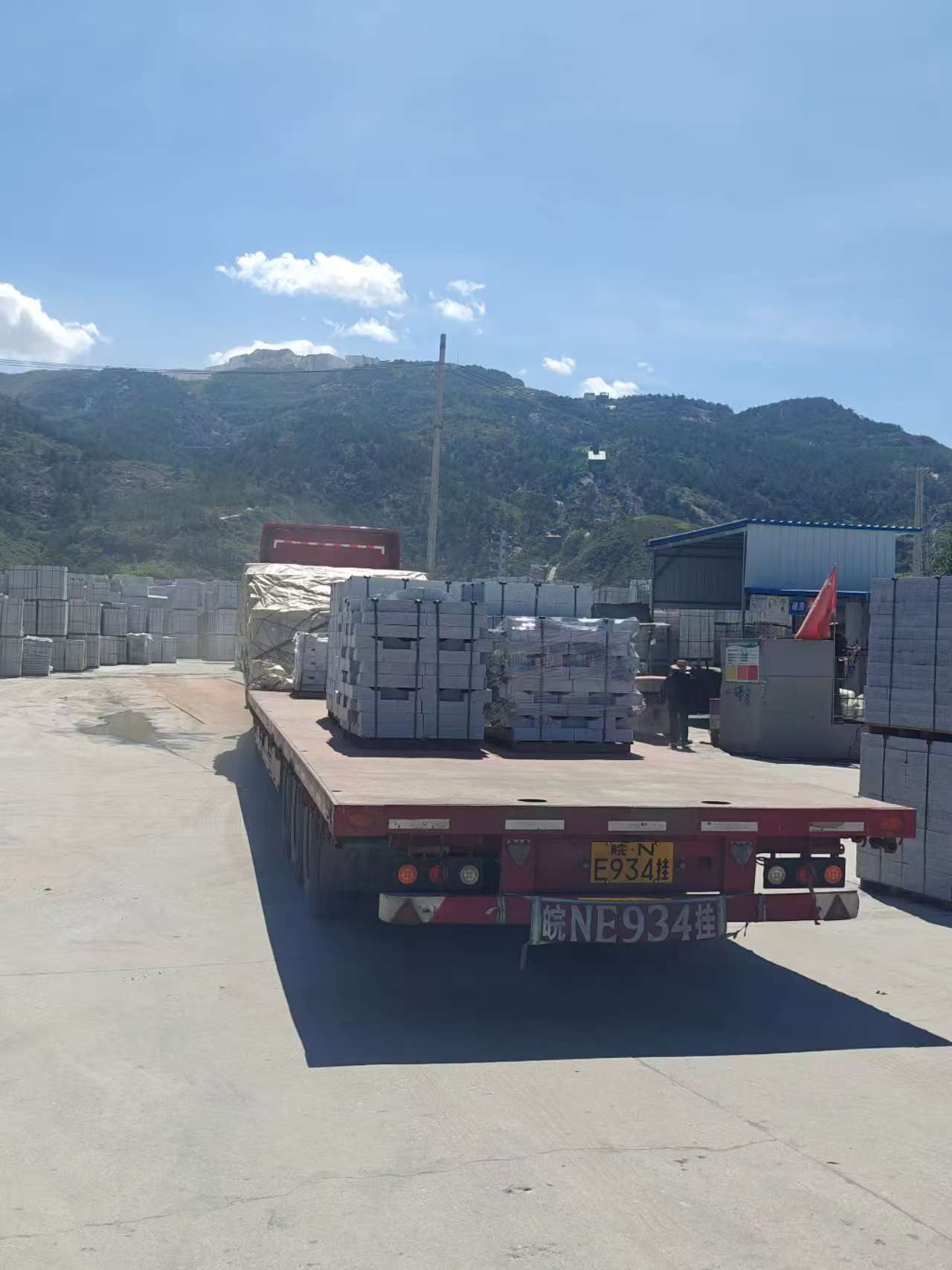 日喀则布 芝麻白仿形路沿石，直形路沿石