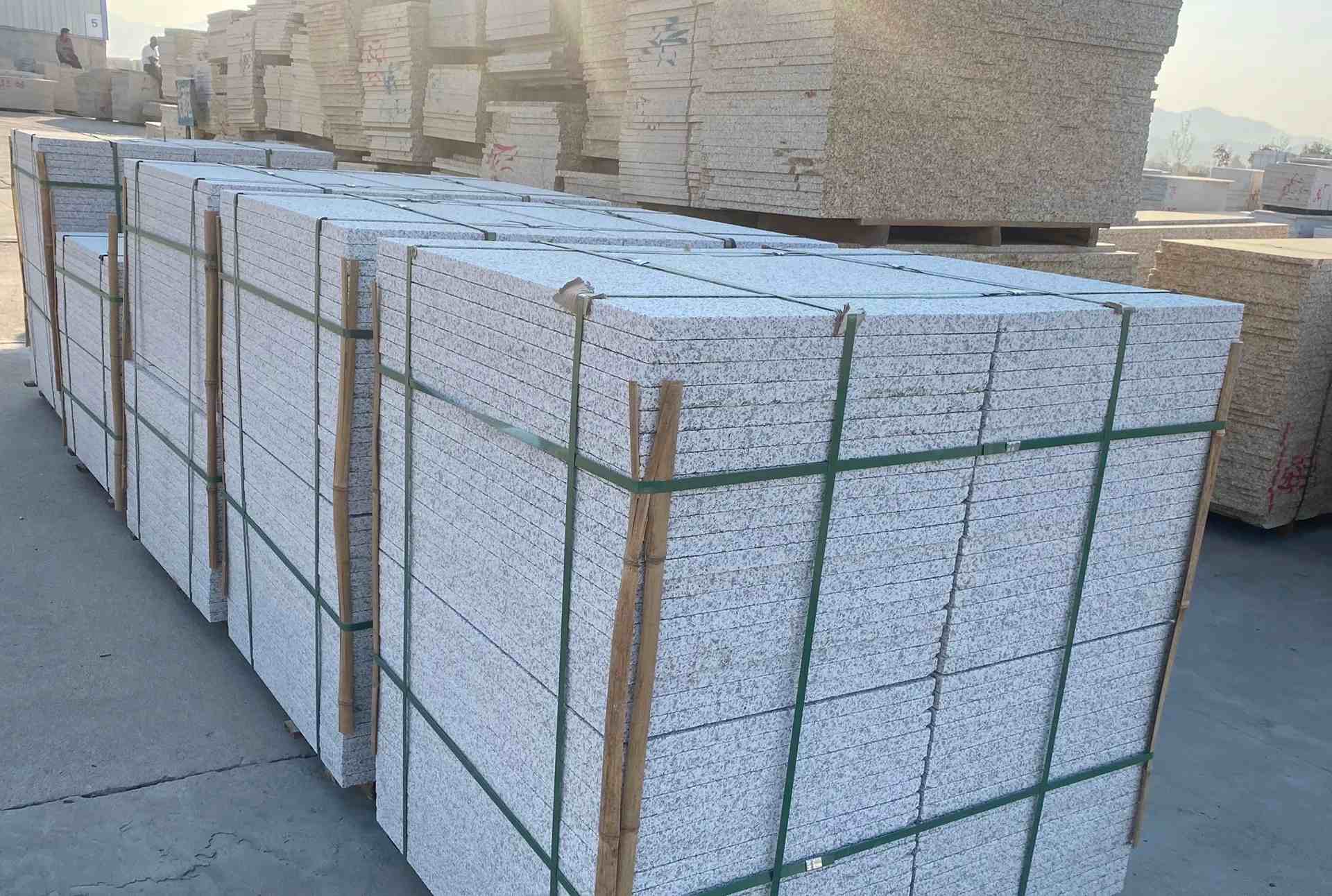 日喀则布 白麻花岗岩荔枝面地铺石