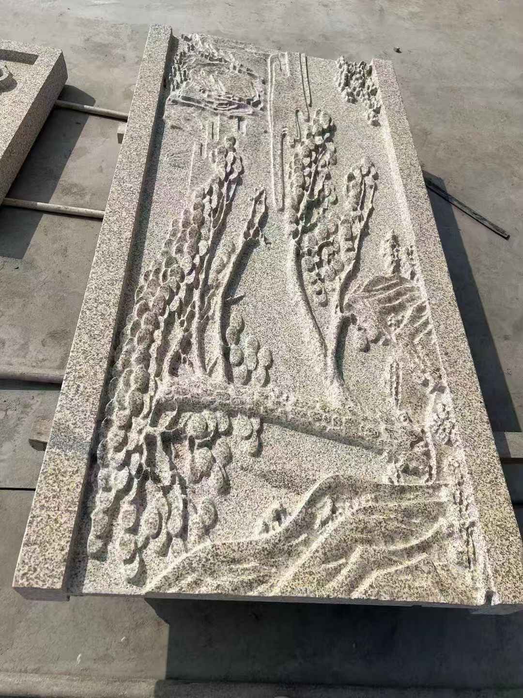 日喀则布 黄金麻雕刻板浮雕迎客松